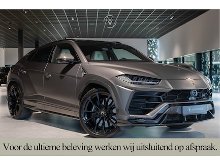 Lamborghini Urus 0