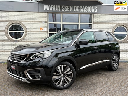 Peugeot 5008 0