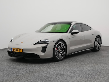 Porsche Taycan 0