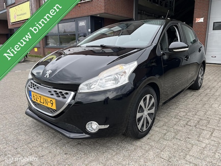 Peugeot 208 0
