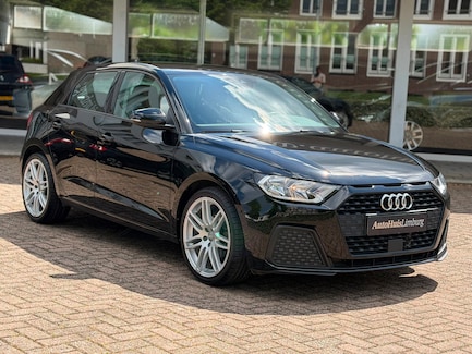 Audi A1 0