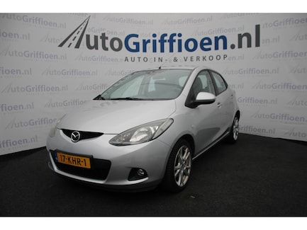 Mazda 2 0