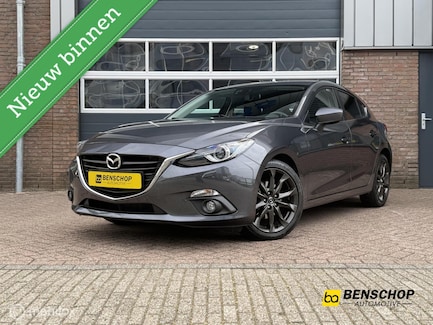Mazda 3 0