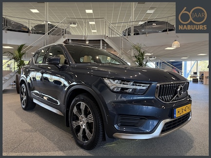Volvo XC40 0