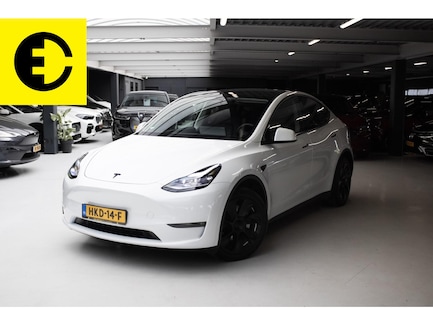 Tesla Model Y 0