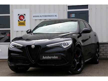 Alfa Romeo Stelvio 0