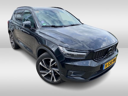 Volvo XC40 0