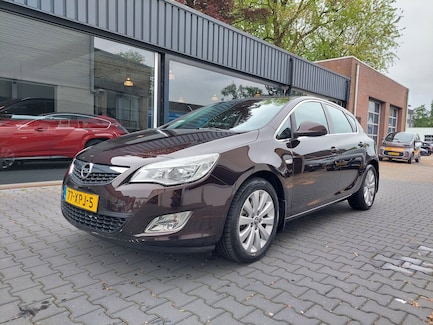 Opel Astra 0