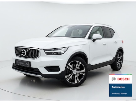 Volvo XC40 0