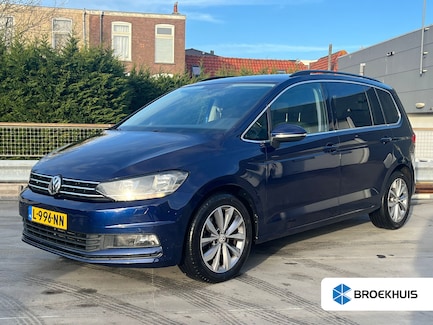 Volkswagen Touran 0