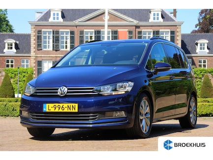 Volkswagen Touran 0