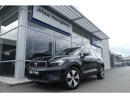 Volvo XC40 0