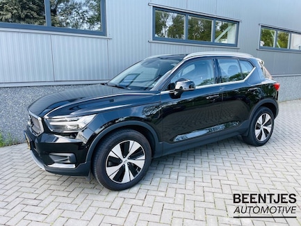 Volvo XC40 0