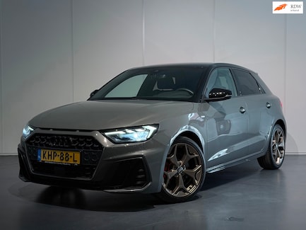 Audi A1 0