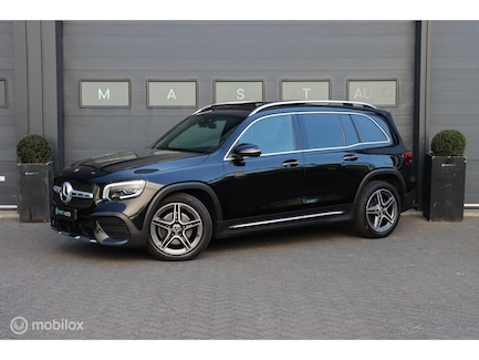 Mercedes-Benz GLB 0