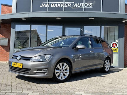 Volkswagen Golf 0