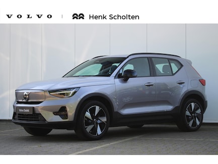 Volvo EX40 0