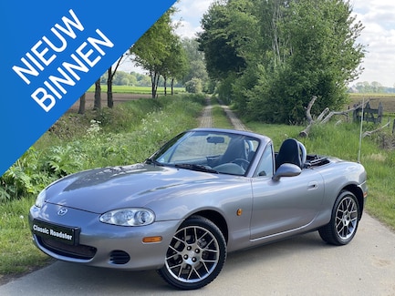 Mazda MX-5 0