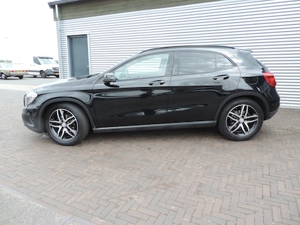 Mercedes-Benz GLA 0