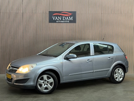 Opel Astra 0