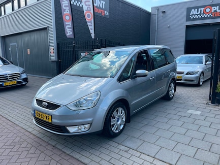 Ford Galaxy 0