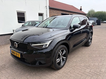 Volvo XC40 0