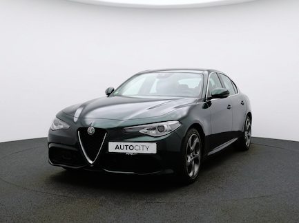 Alfa Romeo Giulia 0