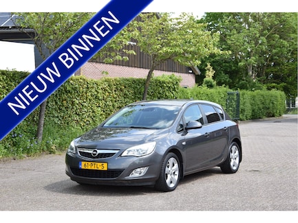 Opel Astra 0