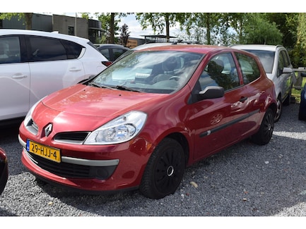 Renault Clio 0
