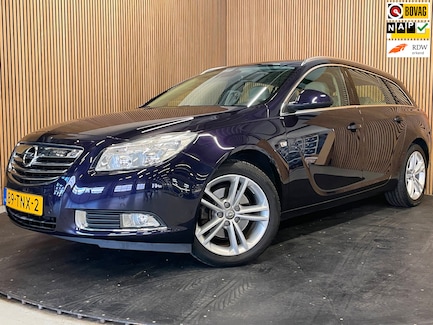 Opel Insignia 0