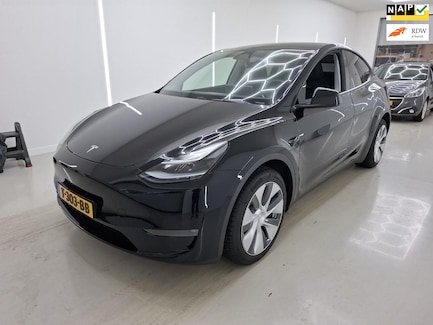 Tesla Model Y 0