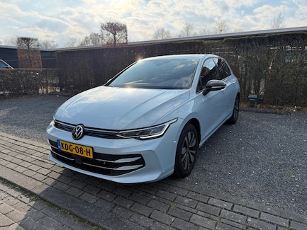 Volkswagen Golf 0