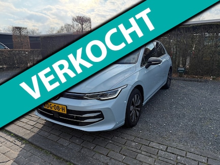 Volkswagen Golf 0