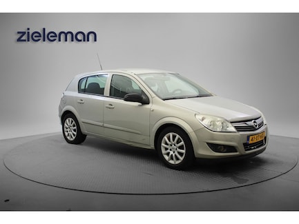 Opel Astra 0