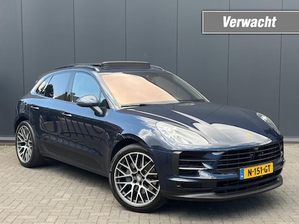 Porsche Macan 0