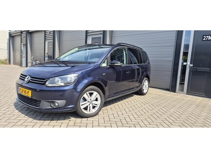 Volkswagen Touran 0