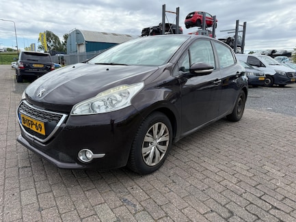 Peugeot 208 0