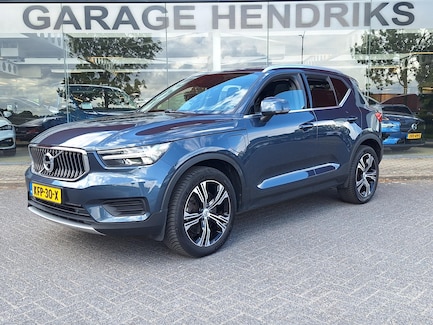 Volvo XC40 0