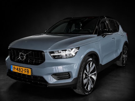 Volvo XC40 0