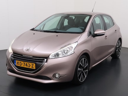 Peugeot 208 0