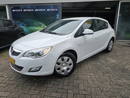 Opel Astra 0