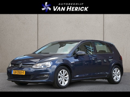 Volkswagen Golf 0
