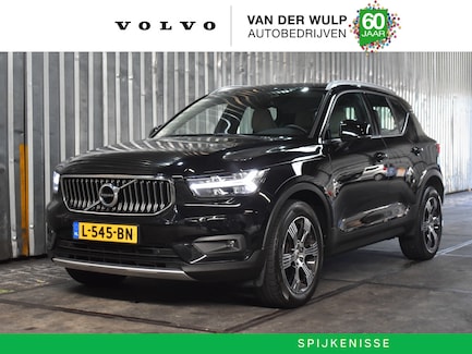 Volvo XC40 0