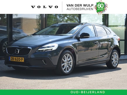 Volvo V40 Cross Country 0