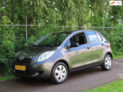 Toyota Yaris 0