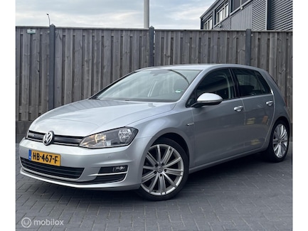Volkswagen Golf 0