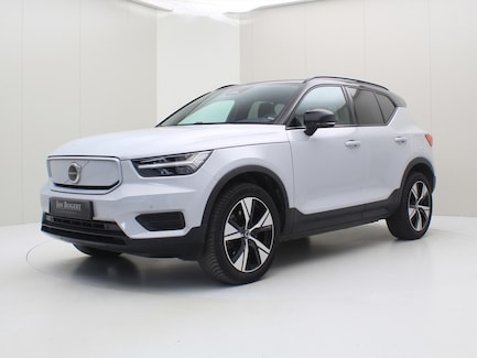 Volvo XC40 0