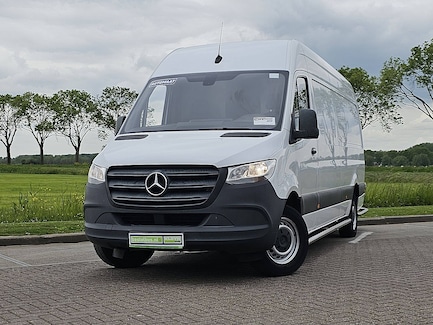 Mercedes-Benz Sprinter 0