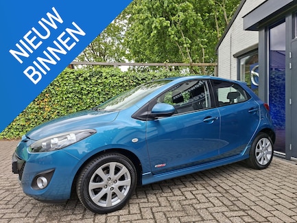 Mazda 2 0