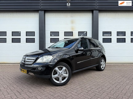 Mercedes-Benz ML-klasse 0